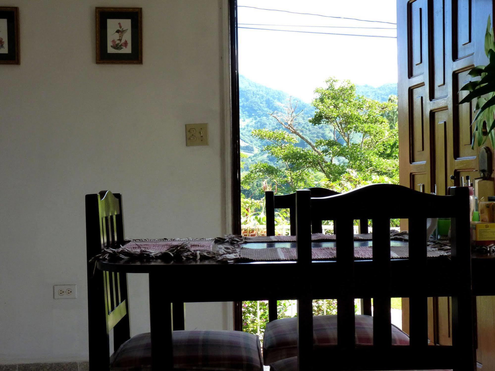 Autana Bed & Breakfast Boquete Bagian luar foto